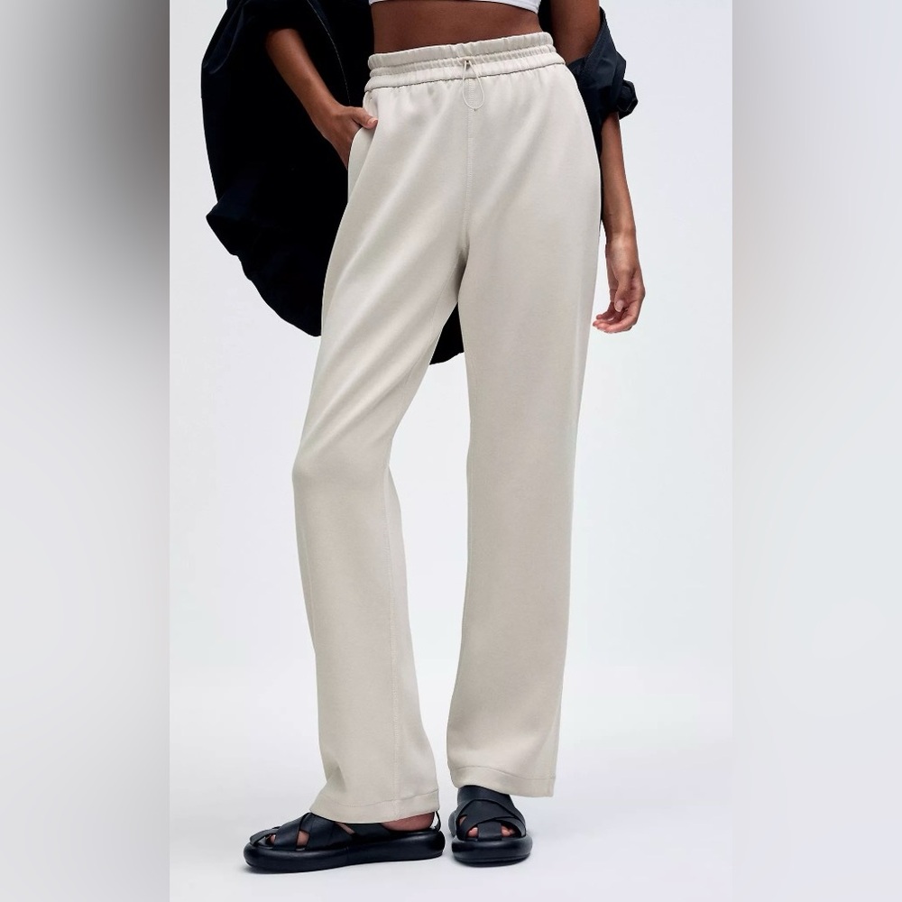 Lululemon Softstreme High-Rise Pants